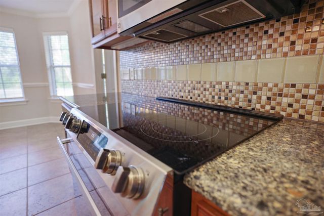 4621 Riley Rd, Milton, FL 32583