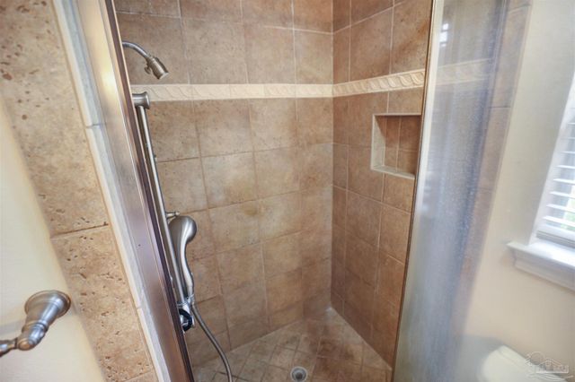 4621 Riley Rd, Milton, FL 32583