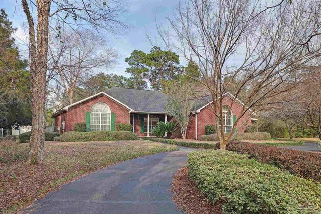 4621 Riley Rd, Milton, FL 32583