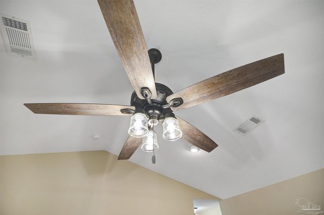 4621 Riley Rd, Milton, FL 32583