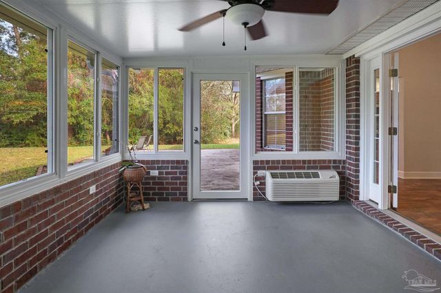 4621 Riley Rd, Milton, FL 32583