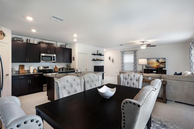 5552 BLUE AZURE DRIVE, Wimauma, FL 33598