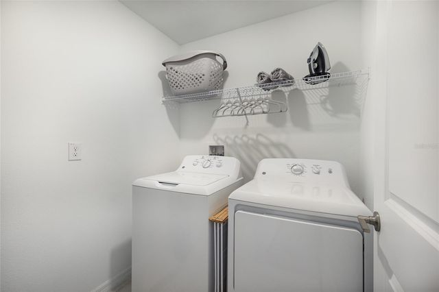 5552 BLUE AZURE DRIVE, Wimauma, FL 33598