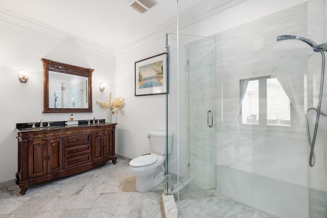 1075 Hillsboro Mile, Hillsboro Beach, FL 33062