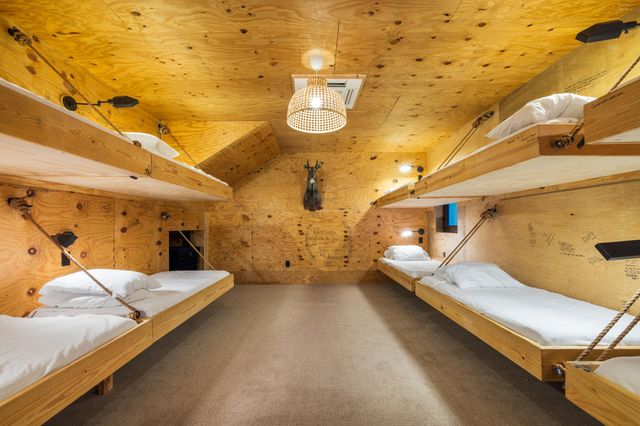 1075 Hillsboro Mile, Hillsboro Beach, FL 33062