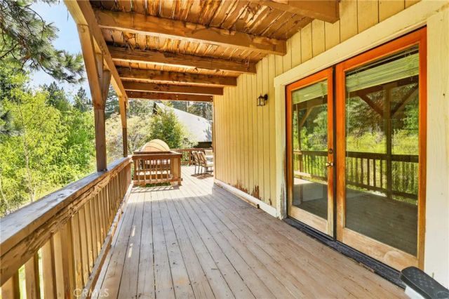 315 Fairway Drive, Lake Arrowhead, CA 92352