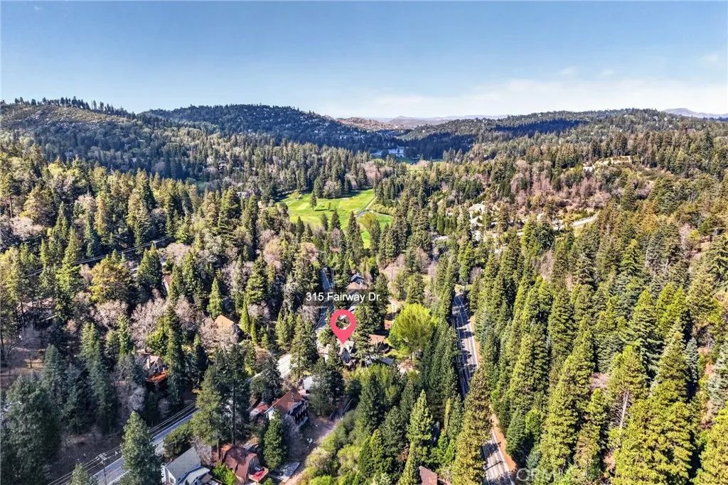 315 Fairway Drive, Lake Arrowhead, CA 92352