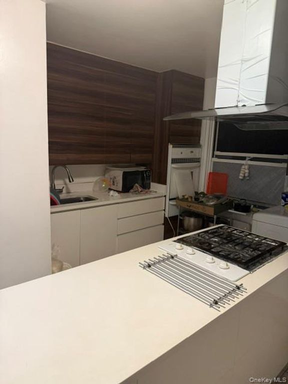 69-20 140th Street 2nd FL, Flushing, NY 11367 — photo 4