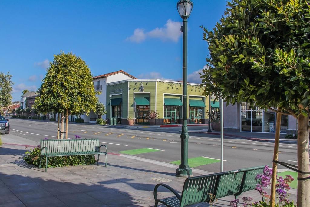 Image 30 of property listing at 1224 Trinity Avenue 14, Seaside, CA 93955