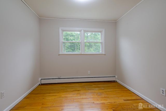 69 Monmouth Avenue, Edison, NJ 08820