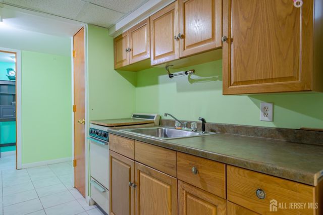 69 Monmouth Avenue, Edison, NJ 08820
