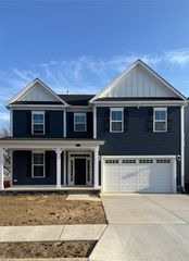 2231 Patrick DR, Suffolk, VA 23435