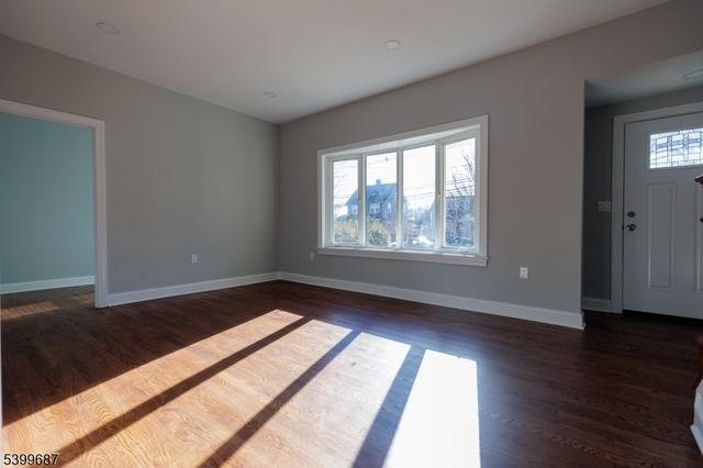 56 Raymond Ave, Plainfield City, NJ 07062