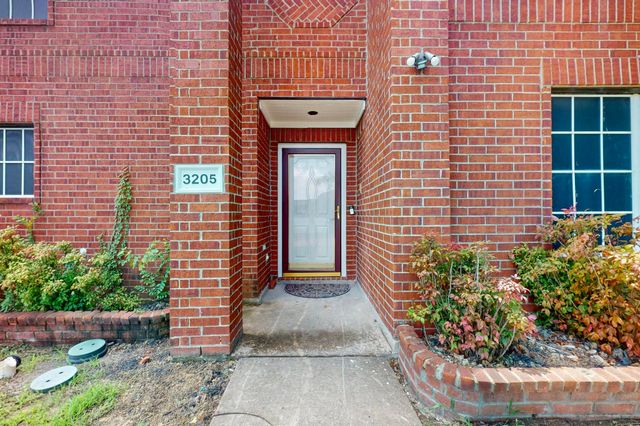 3205 Bent Oak Drive, Mesquite, TX 75181