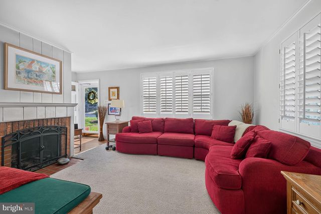 111 ABERDEEN RD, Rockville, MD 20850