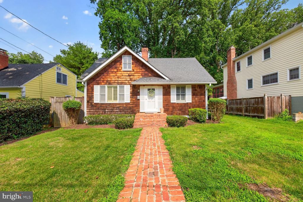 111 ABERDEEN RD, Rockville, MD 20850