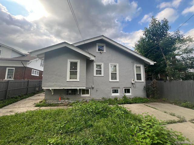 239 EASON Street, Highland Park, MI 48203