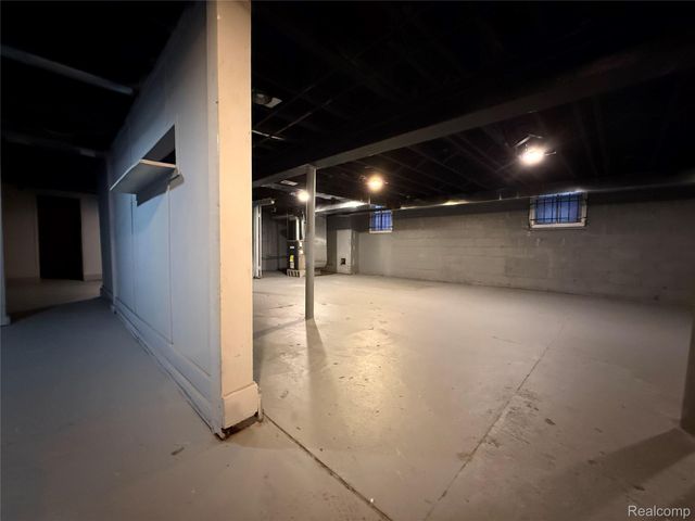 239 EASON Street, Highland Park, MI 48203