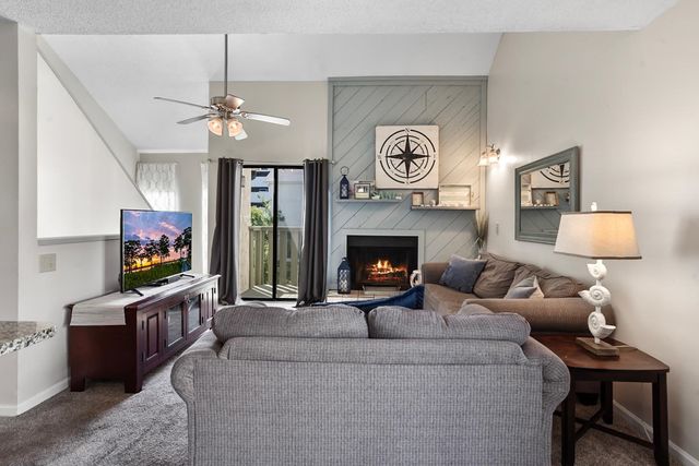 303 20th Ave S Apt 203, Myrtle Beach, SC 29577