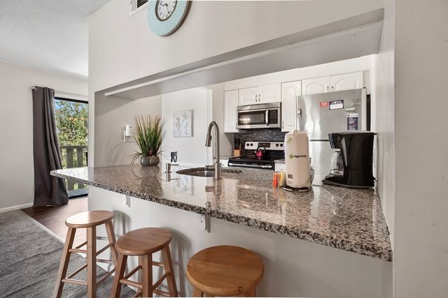 303 20th Ave S Apt 203, Myrtle Beach, SC 29577