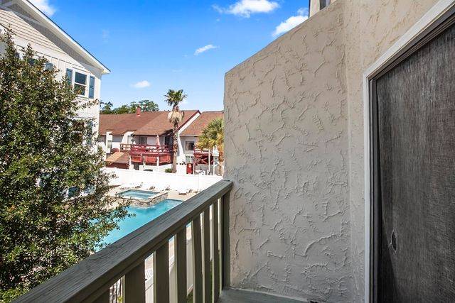 303 20th Ave S Apt 203, Myrtle Beach, SC 29577