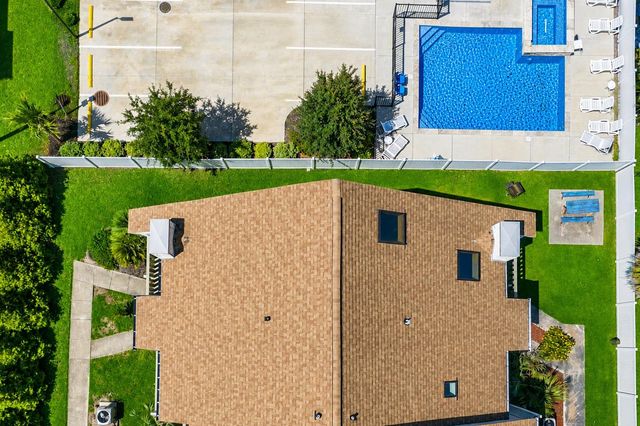 303 20th Ave S Apt 203, Myrtle Beach, SC 29577