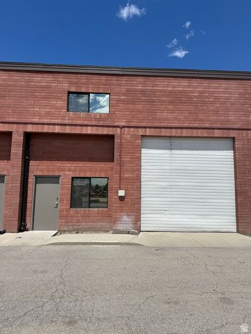 542 W 9560 S, Sandy, UT 84070