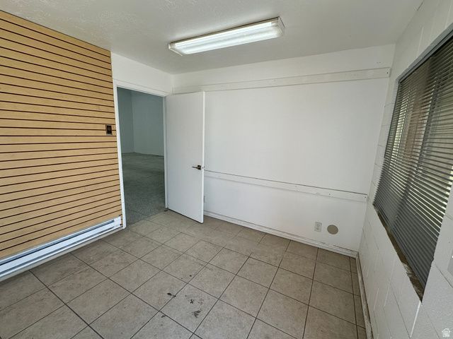 542 W 9560 S, Sandy, UT 84070