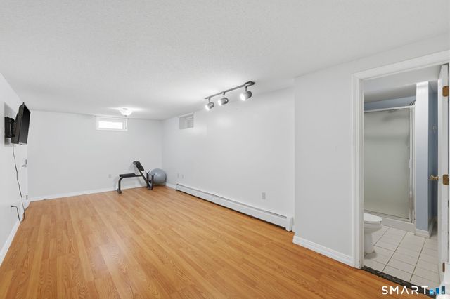 16 Clarendon Avenue, West Hartford, CT 06110