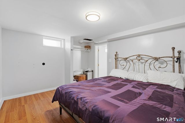 16 Clarendon Avenue, West Hartford, CT 06110