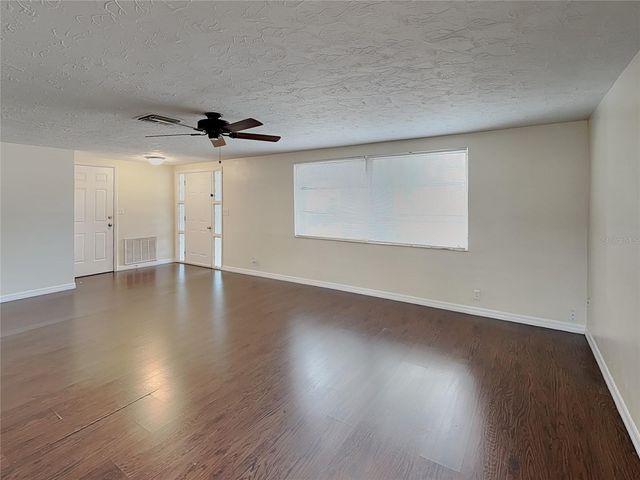 6041 9TH AVENUE, New Port Richey, FL 34653