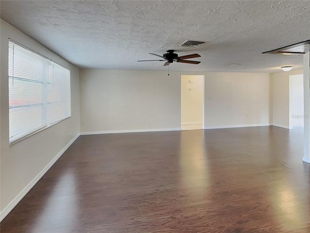 6041 9TH AVENUE, New Port Richey, FL 34653