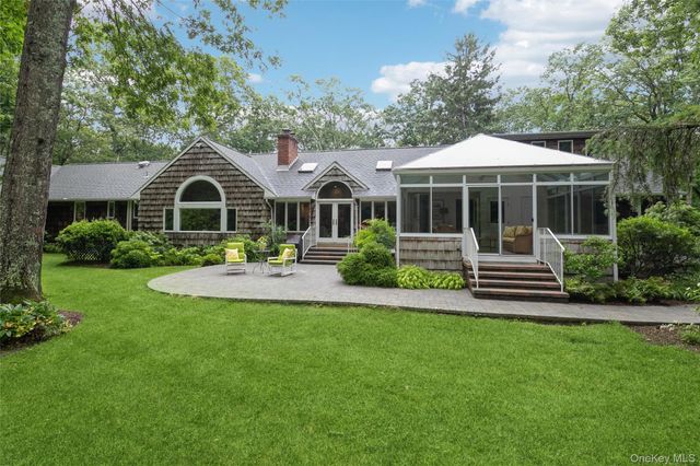 63 W Meadow Road, East Setauket, NY 11733
