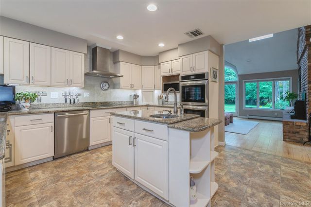 63 W Meadow Road, East Setauket, NY 11733
