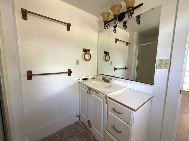 214 W WHIDDEN STREET, Arcadia, FL 34266
