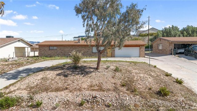 1684 Quartz Circle, Bullhead City, AZ 86442