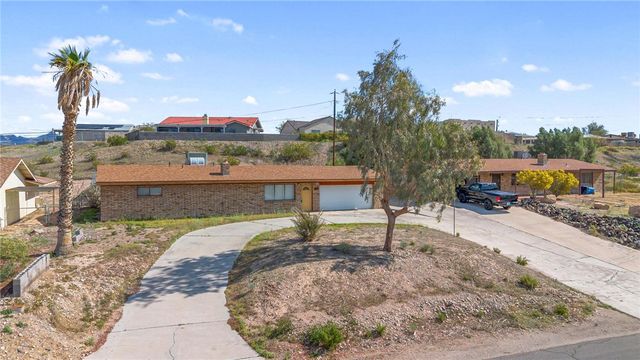 1684 Quartz Circle, Bullhead City, AZ 86442