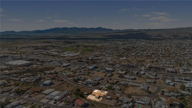 1684 Quartz Circle, Bullhead City, AZ 86442