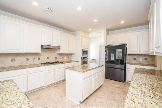 6132 Ramsay Lane, League City, TX 77573