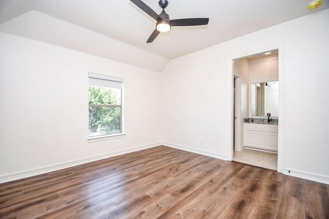 6132 Ramsay Lane, League City, TX 77573
