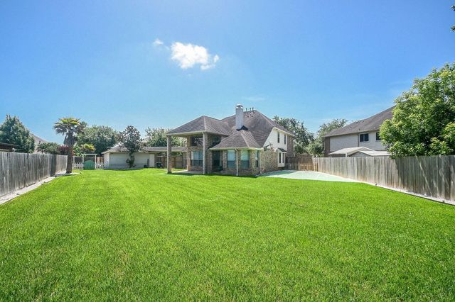 6132 Ramsay Lane, League City, TX 77573