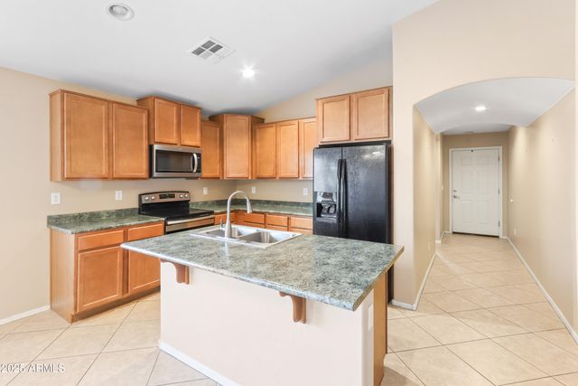 41739 W CORVALIS Lane, Maricopa, AZ 85138