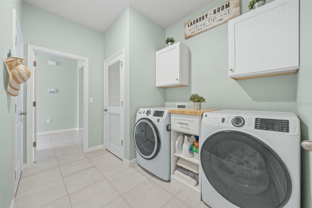 Image 41 of property listing at 18026 FATTORIA TERRACE, Bradenton, FL 34211