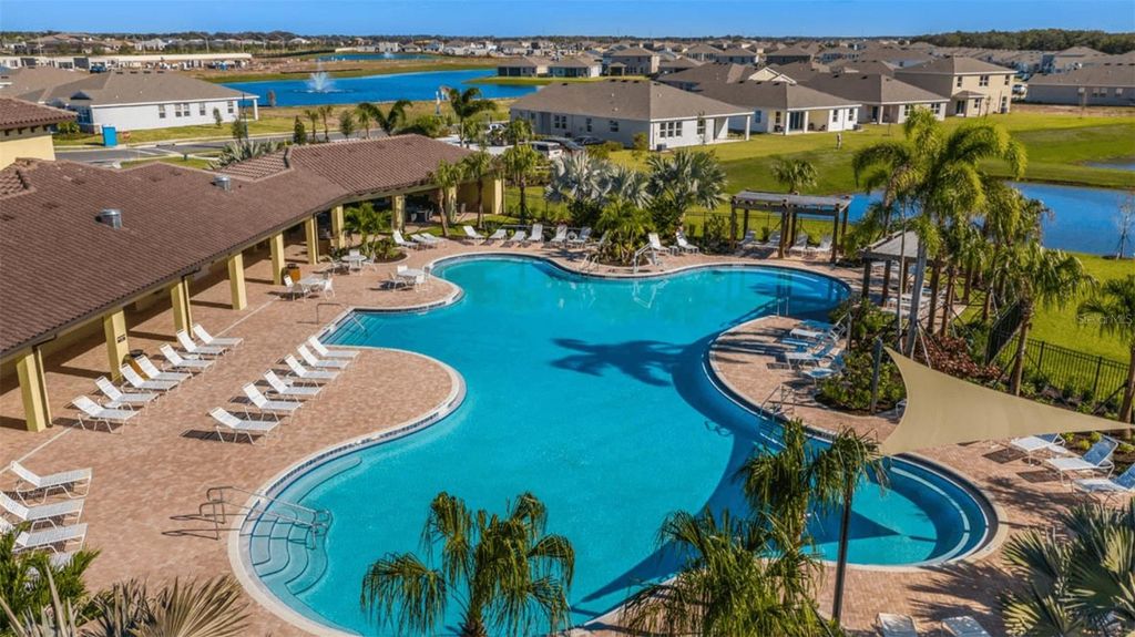 Image 60 of property listing at 18026 FATTORIA TERRACE, Bradenton, FL 34211