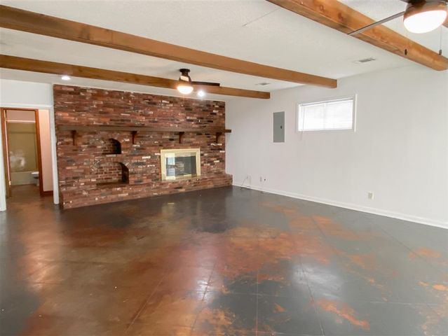 300 Allison Lane, Sulphur, LA 70663