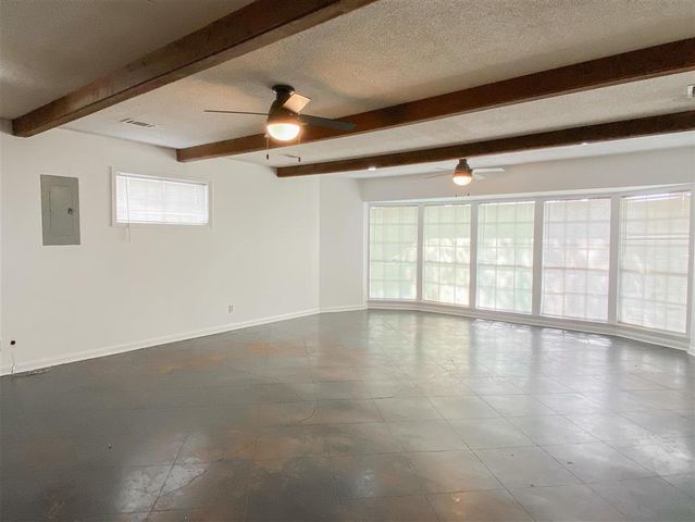 300 Allison Lane, Sulphur, LA 70663