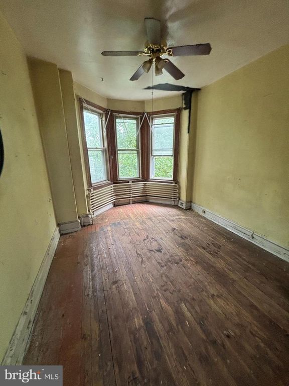 2947 N 12TH ST, PHILADELPHIA, PA 19133 — photo 2