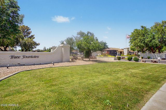 1550 N STAPLEY Drive 67, Mesa, AZ 85203