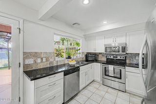 1550 N STAPLEY Drive 67, Mesa, AZ 85203