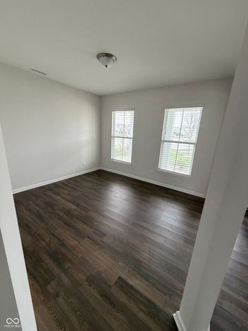 4030 Omaha Drive, Bargersville, IN 46106